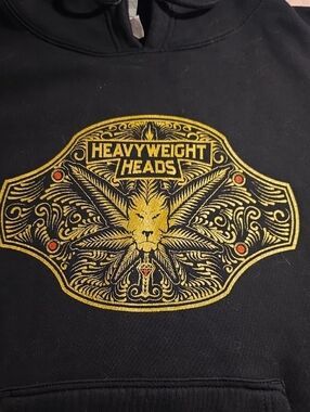 Heavyweight Heads Black Hoodie! Small with Gold Crest Graphic Amazing Streetwear